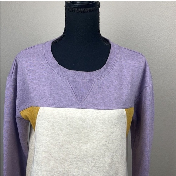 Almost NEW! Hi-low, split hem v cute Anthropologie Color Block Sweatshirt. - Picture 5 of 14